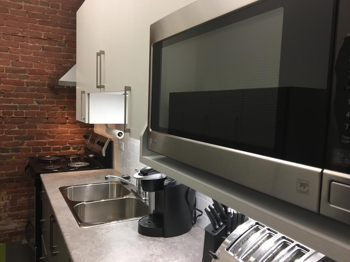 Granville Hall Residence ハリファックス エクステリア 写真